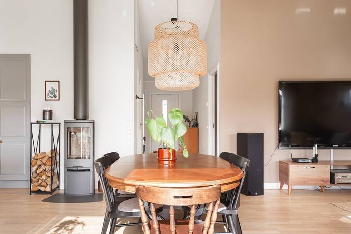 5 rum Villa på Hälleby 258 Östuna Knivsta kommun - bild 15