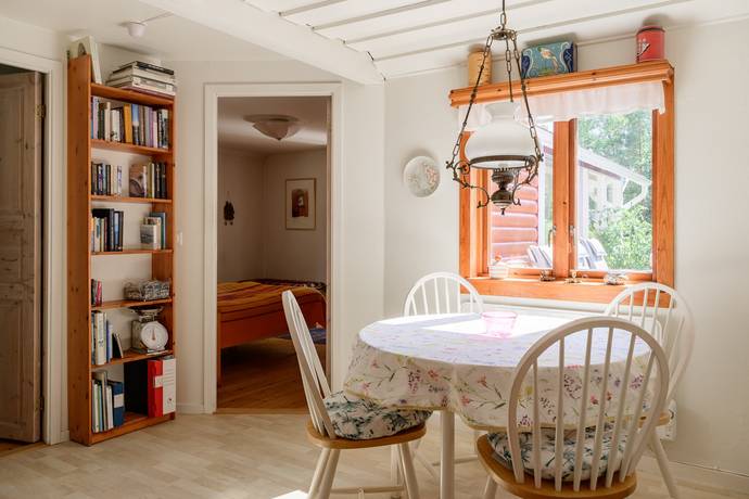 6 rum Vinterbonat fritidshus på Barnviksslingan 41 Stavsnäs Värmdö kommun - bild 17