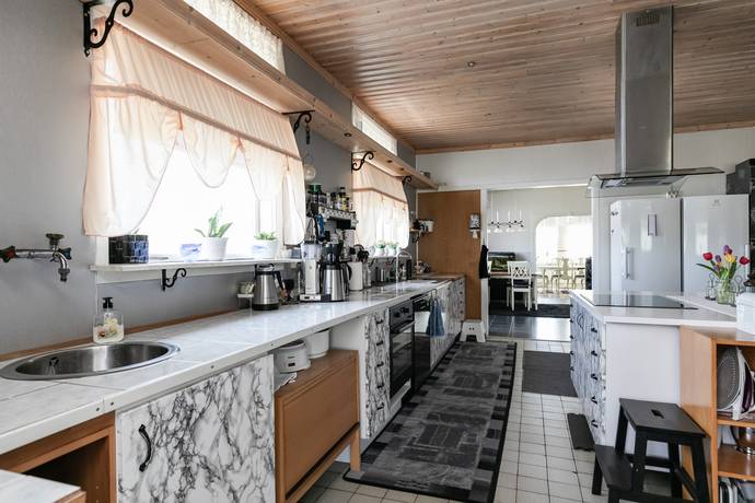 13 rum Villa på Axbergshammar 322 Örebro kommun - bild 12