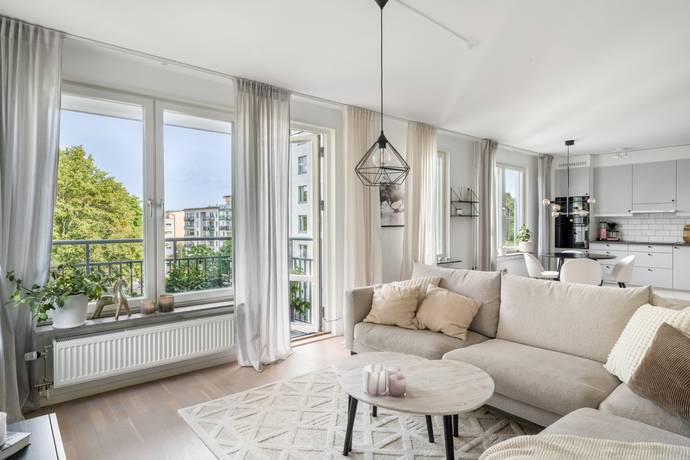 2 rum lägenhet på Flygvillevägen 3 Hägernäs Strand, Täby kommun - bild 1