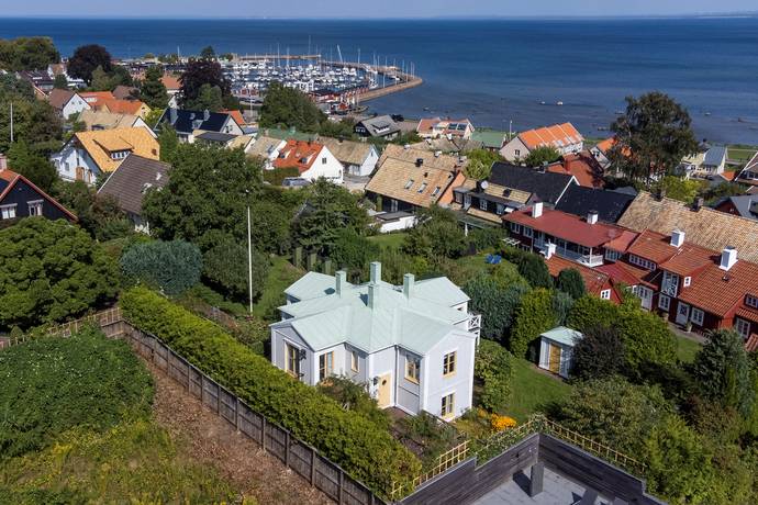 7 rum villa på Agardhsgatan 50B Centrala Båstad, Båstads kommun - bild 1