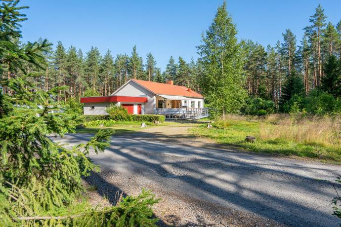 4 rum villa på Färnebovägen 657 Österfärnebo, Sandvikens kommun - bild 2