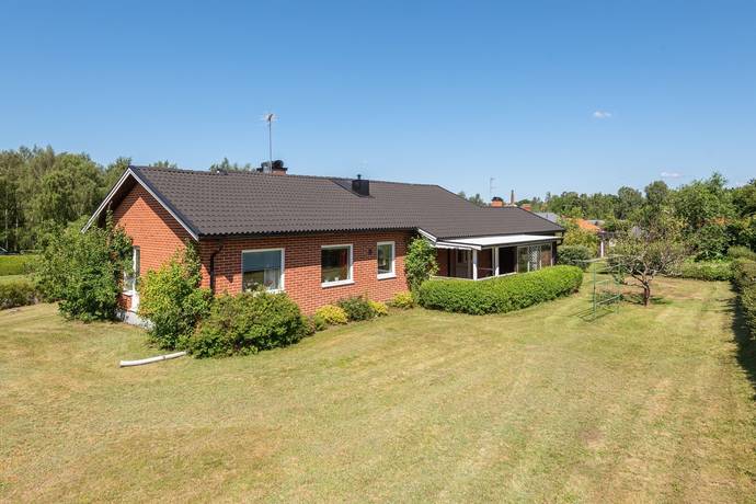 5 rum villa på Skolvägen 15 Rejmyre, Finspångs kommun - bild 3