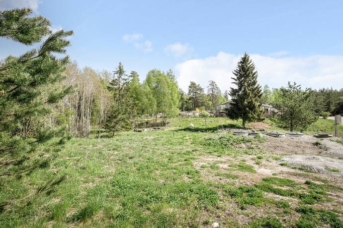 tomt på Nytorpsvägen 12 Alsike, Knivsta kommun - bild 2