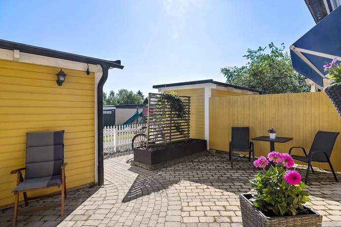 6 rum radhus på Fårticksgatan 60 Bergvreten/ Husberg, Enköpings kommun - bild 2