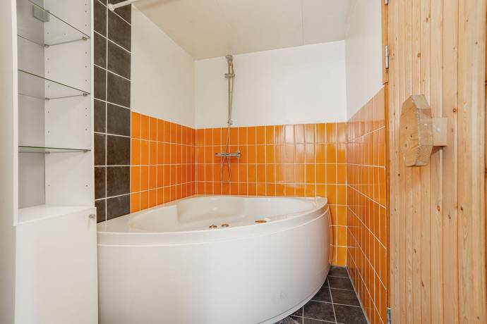 4 rum Villa på Brunnsgatan 9 Oskarström Halmstads kommun - bild 40