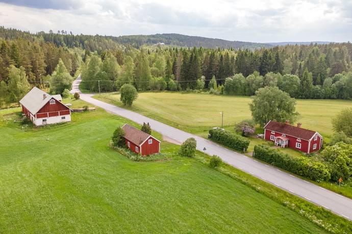 3 rum gård utan jordbruk på Lekeryd Fällan 1 Forserum, Jönköpings kommun - bild 1