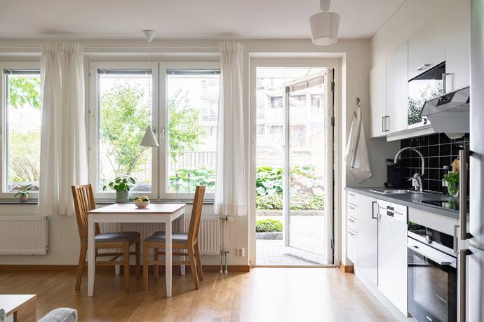 1 rum lägenhet på Klädesvägen 30 Brommaplan, Stockholms kommun - bild 2