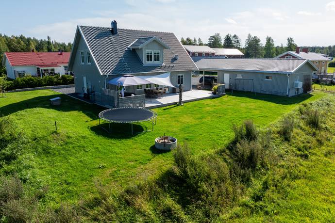 7 rum villa på Skravelsjö 237C Skravelsjö, Umeå kommun - bild 2