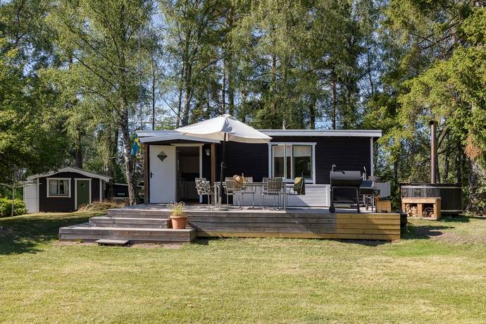 2 rum fritidshus på Göholmen 7 Färentuna, Färingsö, Ekerö kommun - bild 1