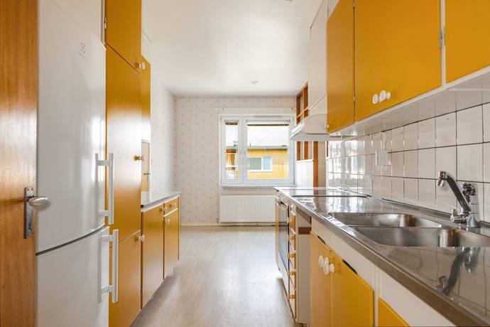 2 rum lägenhet på Benvägen 46 Bjurhovda, Västerås kommun - bild 4