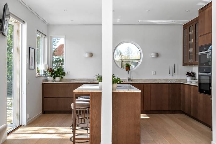 8 rum Villa på Bältvägen 20A Edsviken Sollentuna kommun - bild 9