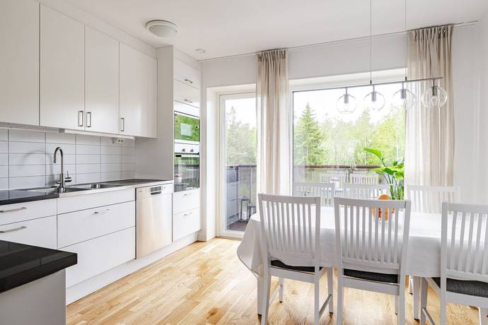 3 rum Lägenhet på Gullbergsgatan 12 Folkets Park Linköpings kommun - bild 6