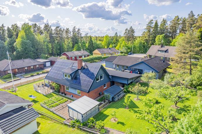 5 rum villa på Trollsländevägen 7 Skyttorp, Uppsala kommun - bild 1