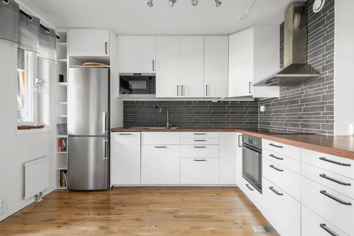 2 rum lägenhet på Kyrkbacken 19 Hagalund, Solna kommun - bild 1