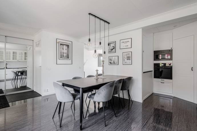 5 rum radhus på Oriongatan 107 Östra Steninge, Sigtuna kommun - bild 4