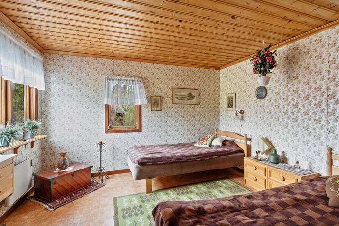 2 rum Vinterbonat fritidshus på Prästtorpsvägen 24 Mälby Norrtälje kommun - bild 11