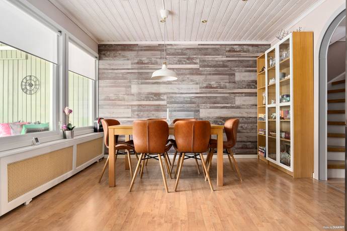 112 m² Radhus på Morgonvägen 179 Botkyrka kommun - bild 9