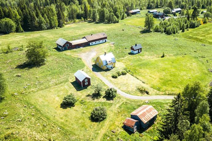 3 rum gård utan jordbruk på Flatåsen 12 Torsby, Torsby kommun - bild 2