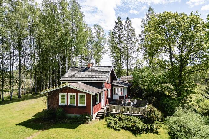 4 rum vinterbonat fritidshus på Starrnäs Skogalund  Strångsjö, Katrineholms kommun - bild 3
