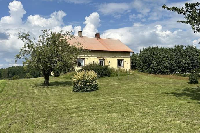 6 rum gård utan jordbruk på Vedbovägen Kärrbol 1 Flen, Flens kommun - bild 1