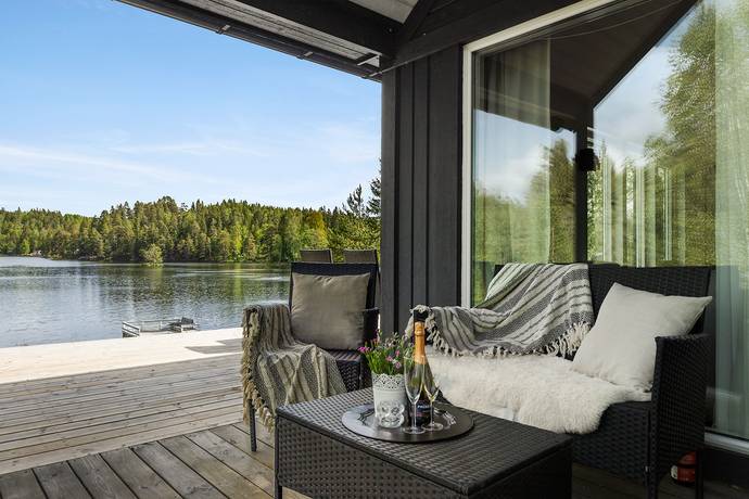 villa på Lekbäcksvägen 10B Vintrosa, Lekebergs kommun - bild 4