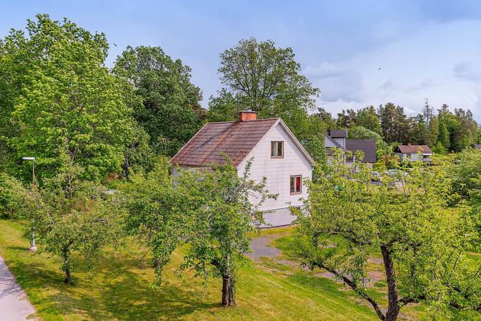 5 rum villa på Södra Villagatan 1 Hälleforsnäs, Flens kommun - bild 3