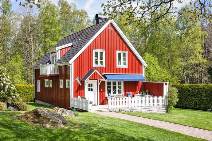 7 rum Villa på Klinten 1 Sparsör Borås kommun - bild 1