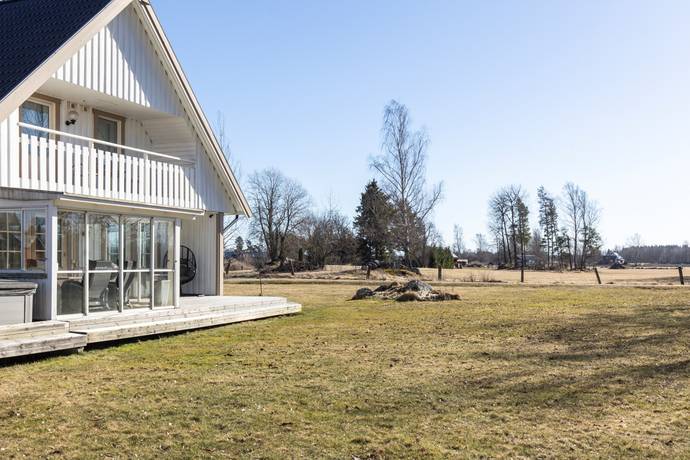 7 rum Villa på Hidingsta 822 Örebro kommun - bild 40