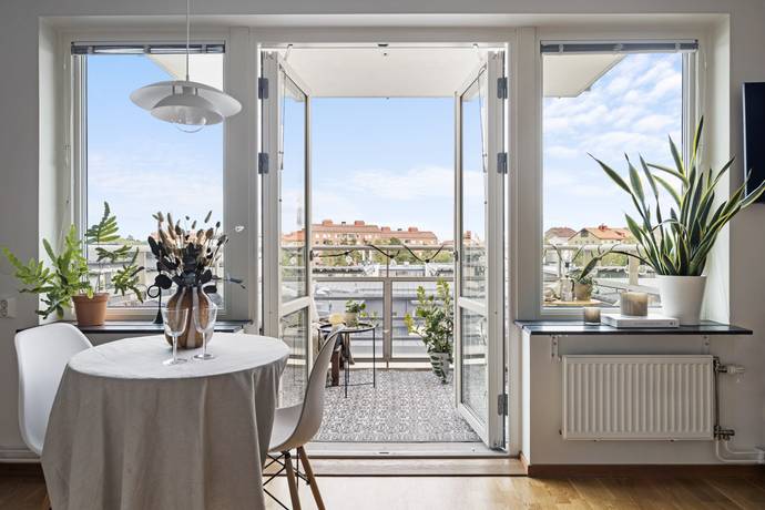 2 rum lägenhet på Skogsbacken 20 Sundbyberg - Gamla Filmstaden, Sundbybergs kommun - bild 1