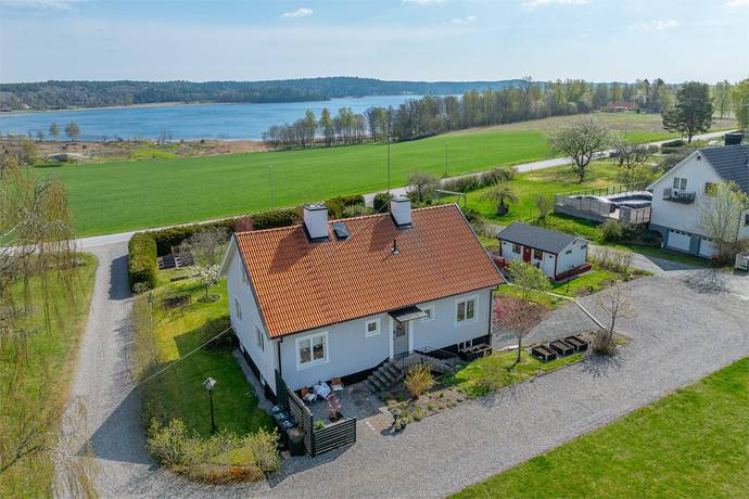 6 rum Vinterbonat fritidshus på Tinderedsvägen 8 Helgenäs Västerviks kommun - bild 62