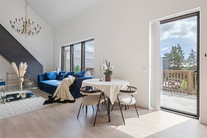 4 rum lägenhet på Reginastigen 17E Huddinge, Huddinge kommun - bild 1