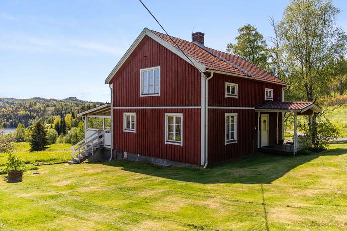 4 rum gård/skog på Bergsnäs 109 Höga Kusten, Kramfors kommun - bild 4