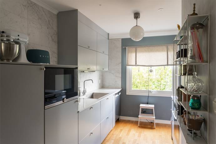 7 rum villa på SKOLGATAN 9 Surahammar, Surahammars kommun - bild 4