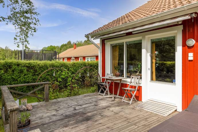 3 rum Parhus på Prästbolsvägen 12 A Fröjered Tidaholms kommun - bild 15