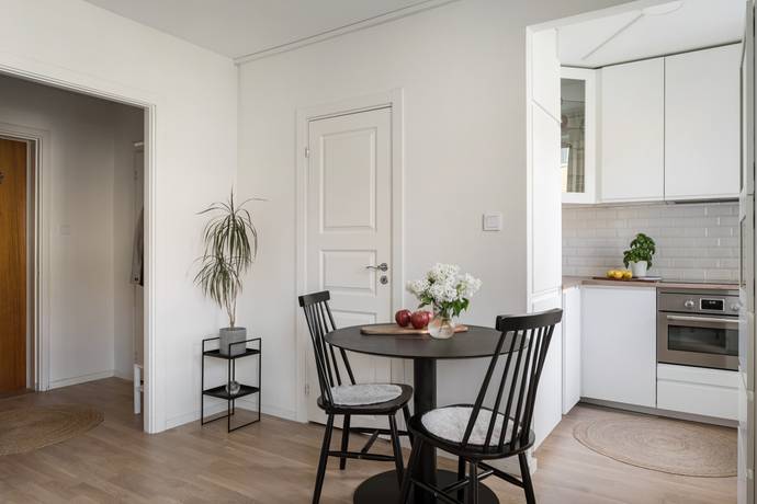 1 rum Lägenhet på Solfagravägen 3 Kvarnbergsplan Huddinge kommun - bild 14