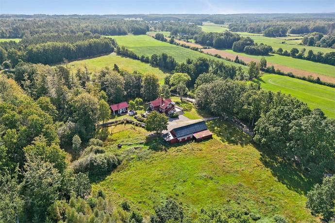 4 rum gård utan jordbruk på Karlshem, Fågelmaravägen 33 Fågelmara, Karlskrona kommun - bild 3