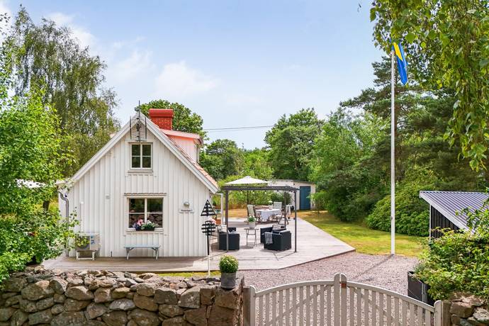 2 rum fritidshus på Finskevägen 3 Tjurkö, Karlskrona kommun - bild 1