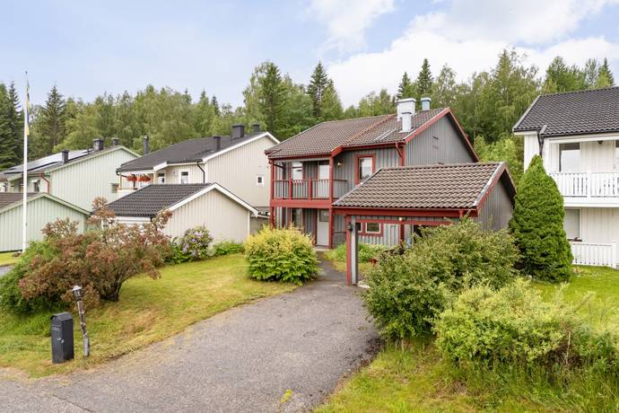 villa på Hästskovägen 39 Vävland, Timrå kommun - bild 1