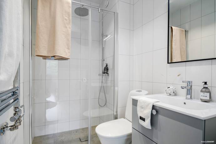 4 rum Parhus på Åbroddsvägen 16G Kummelnäs Nacka kommun - bild 15