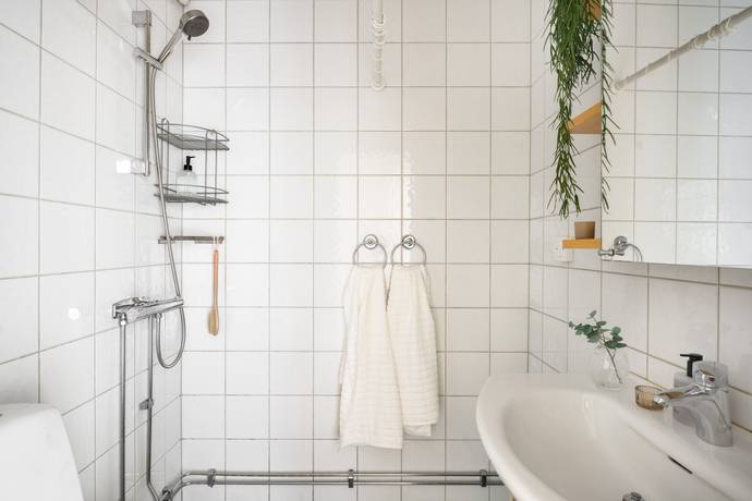 lägenhet på Mårdstigen 21 Bergshamra, Solna kommun - bild 4