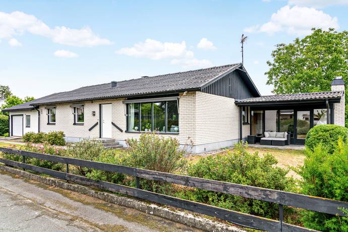 5 rum villa på Karl Johans väg 8 Viby, Kristianstads kommun - bild 2