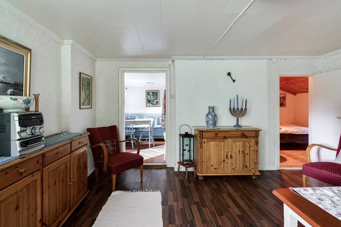 5 rum Gård med jordbruk på Kallernäs Dalhem 190 Kallernäs Lindesbergs kommun - bild 43