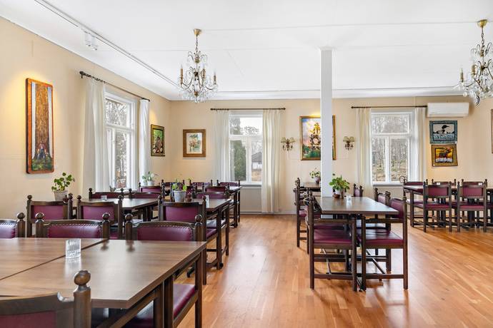 12 rum Villa på Södra vägen 66 Unnaryd Hylte kommun - bild 11