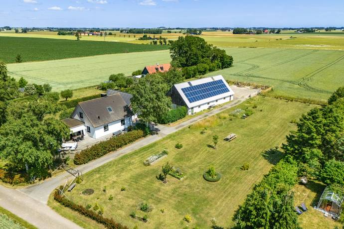 5 rum Villa på Elisefarmsvägen 33 Borrby Simrishamns kommun - bild 1