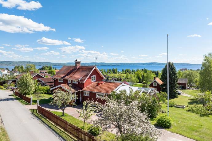7 rum villa på Kesolles väg 4 Vikarbyn, Rättviks kommun - bild 1