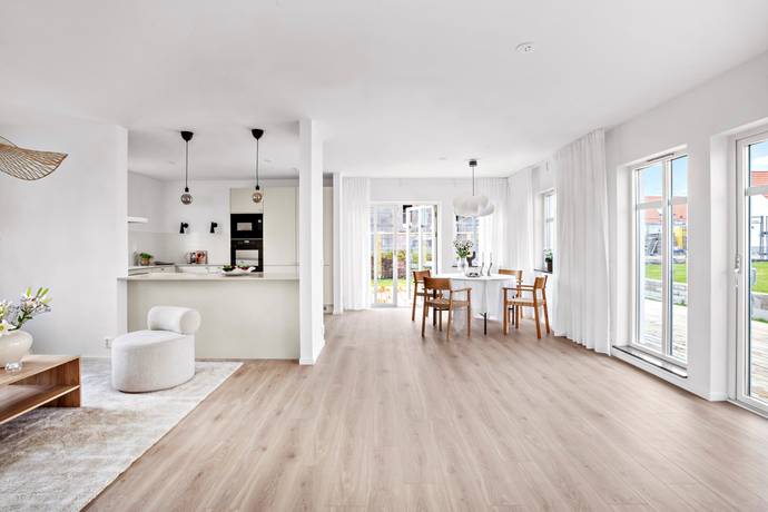7 rum villa på ÅKERBRUKSGATAN 64 Åkerbruket, Svedala kommun - bild 3