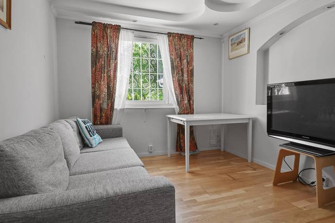 8 rum Villa på Åvägen 6 Runby Upplands Väsby kommun - bild 25