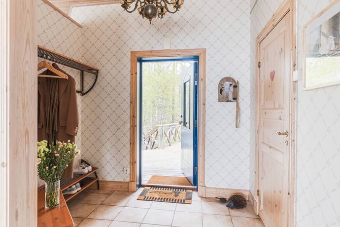4 rum Villa på Väster-Mörtarö 944/945 Gräsö Östhammars kommun - bild 9