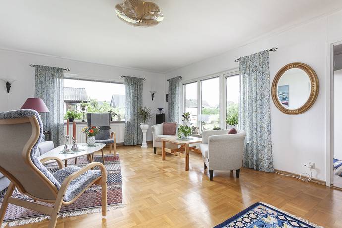 4 rum Villa på Forsbergs väg 9 Författarbyn Staffanstorps kommun - bild 3